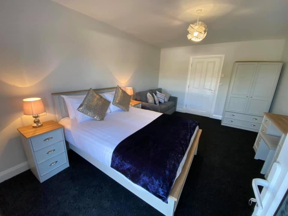 Temple Golf Club Hotel Lisburn Esterno foto