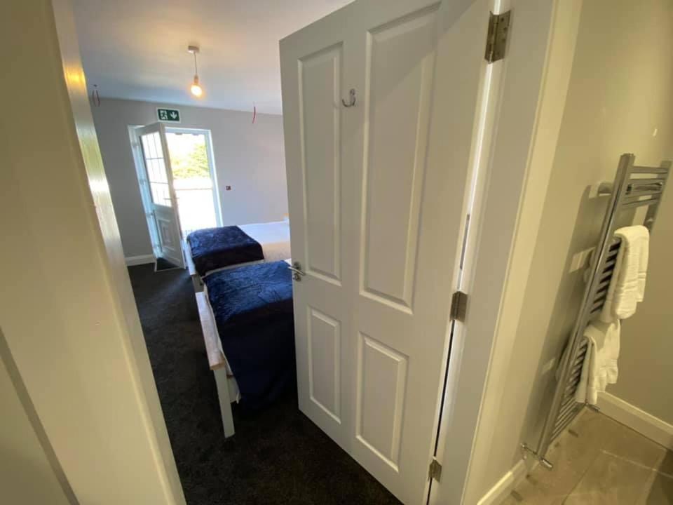 Temple Golf Club Hotel Lisburn Esterno foto